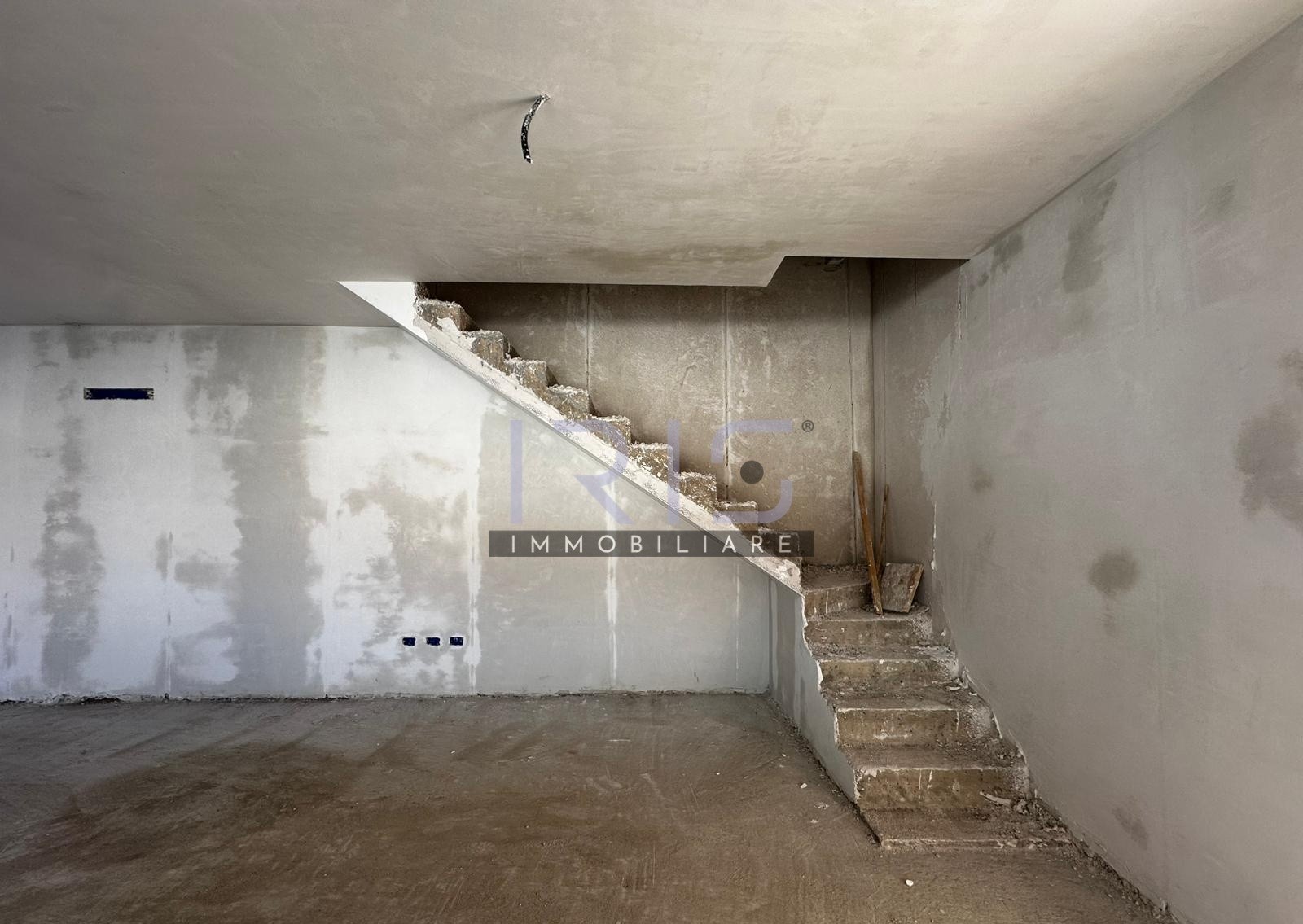 WhatsApp Image 2025-10-10 at 10.34.05 (3)