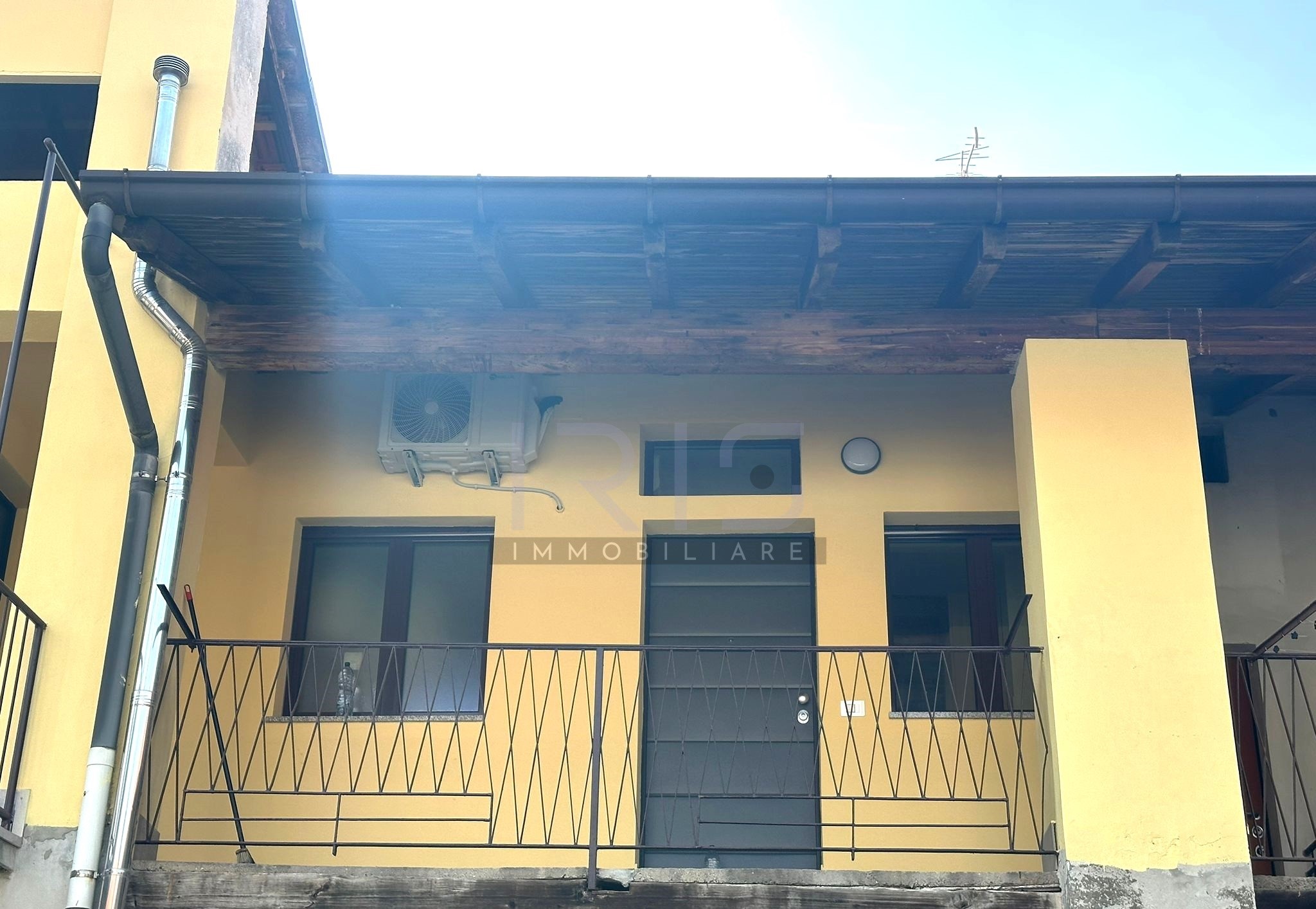 WhatsApp Image 2025-10-11 at 11.17.36