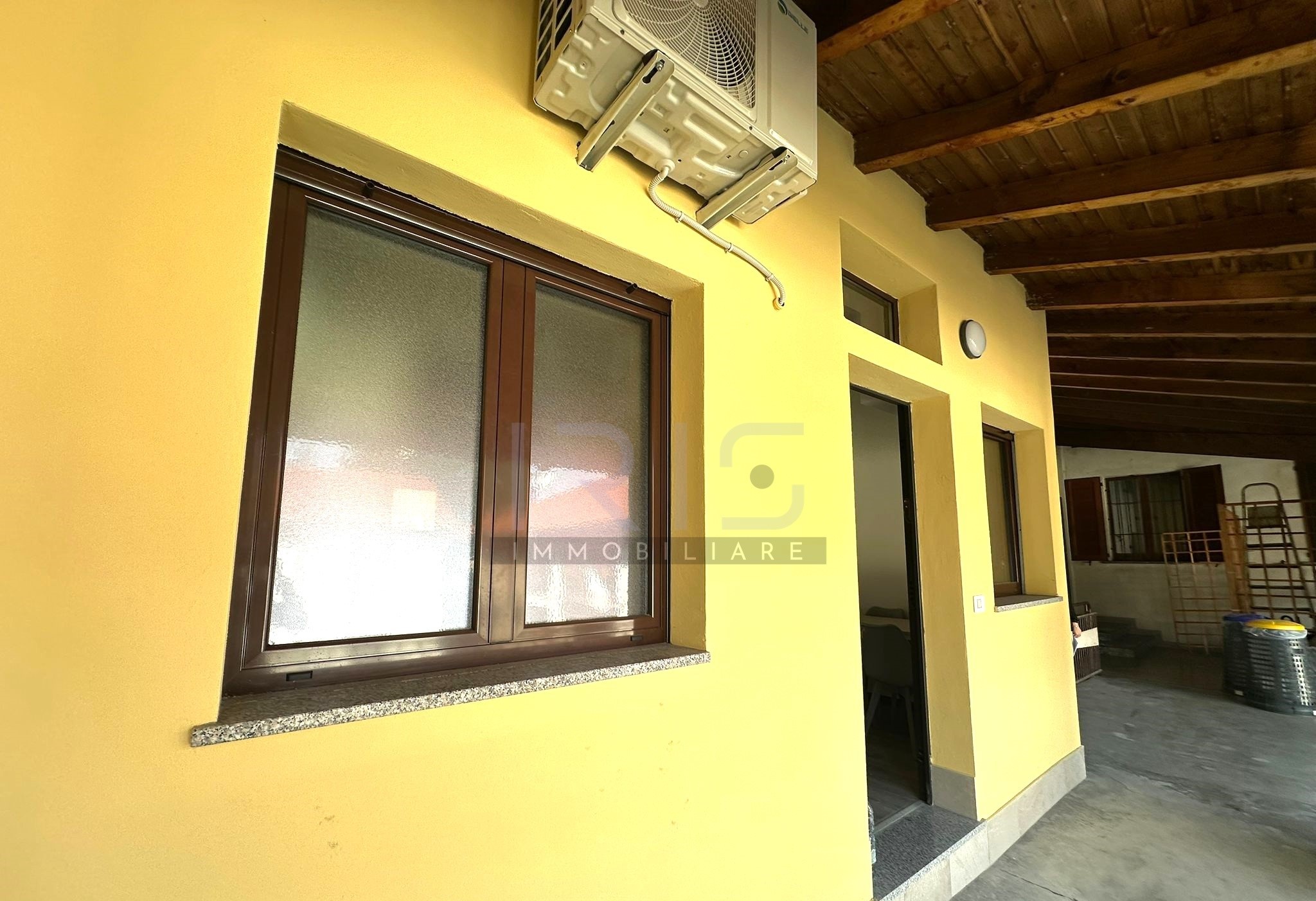 WhatsApp Image 2025-10-11 at 11.17.38 (1)