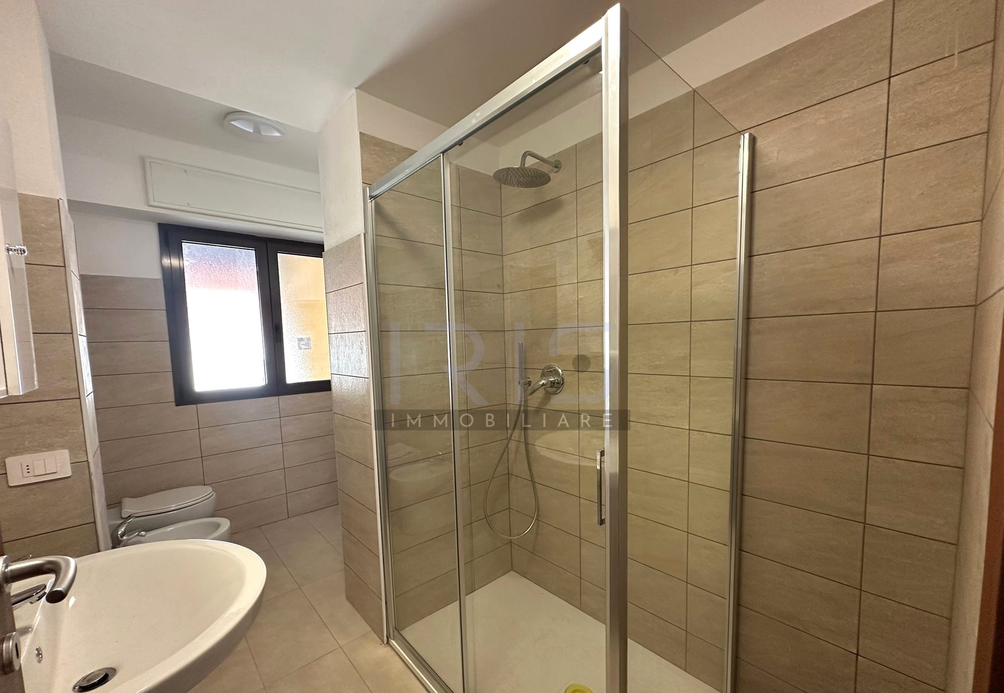 WhatsApp Image 2025-10-11 at 11.17.45