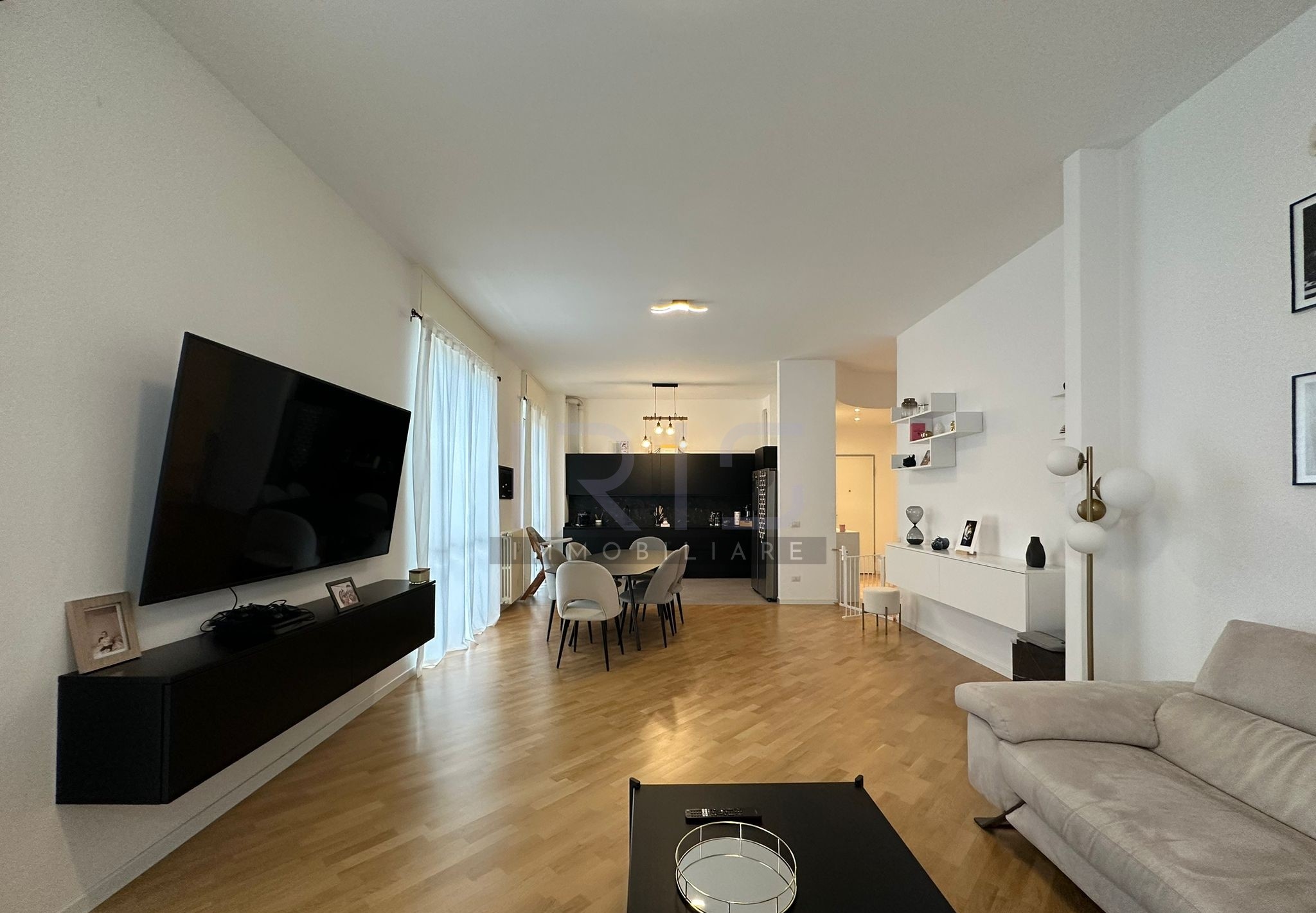 WhatsApp Image 2025-10-16 at 09.48.26 (3)