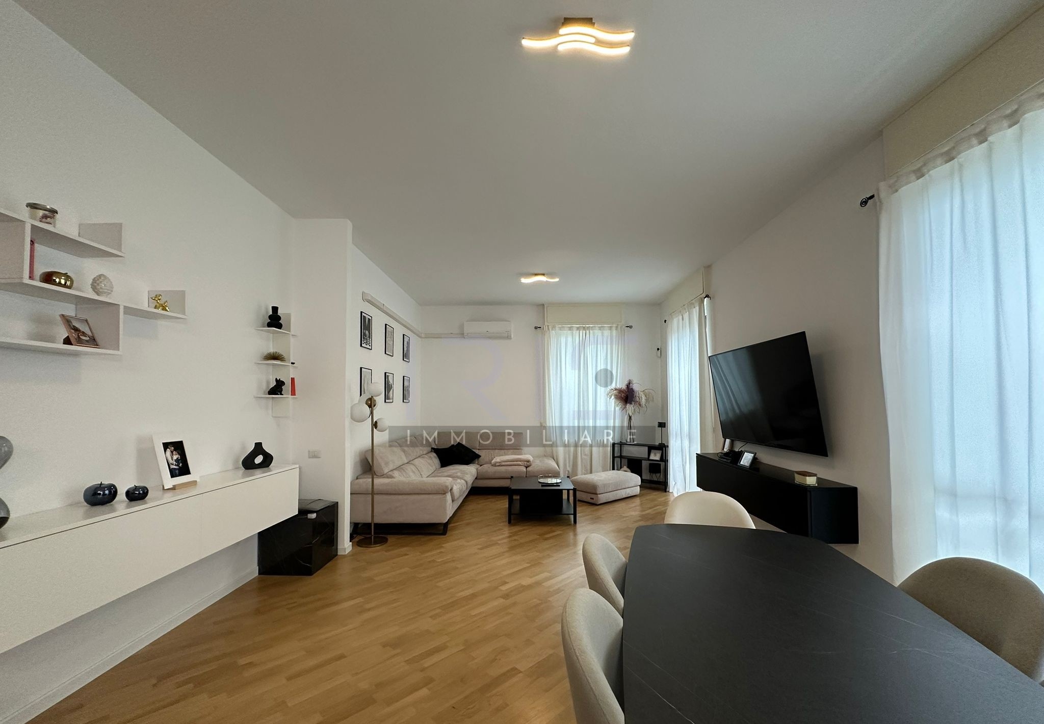 WhatsApp Image 2025-10-16 at 09.48.27 (3)