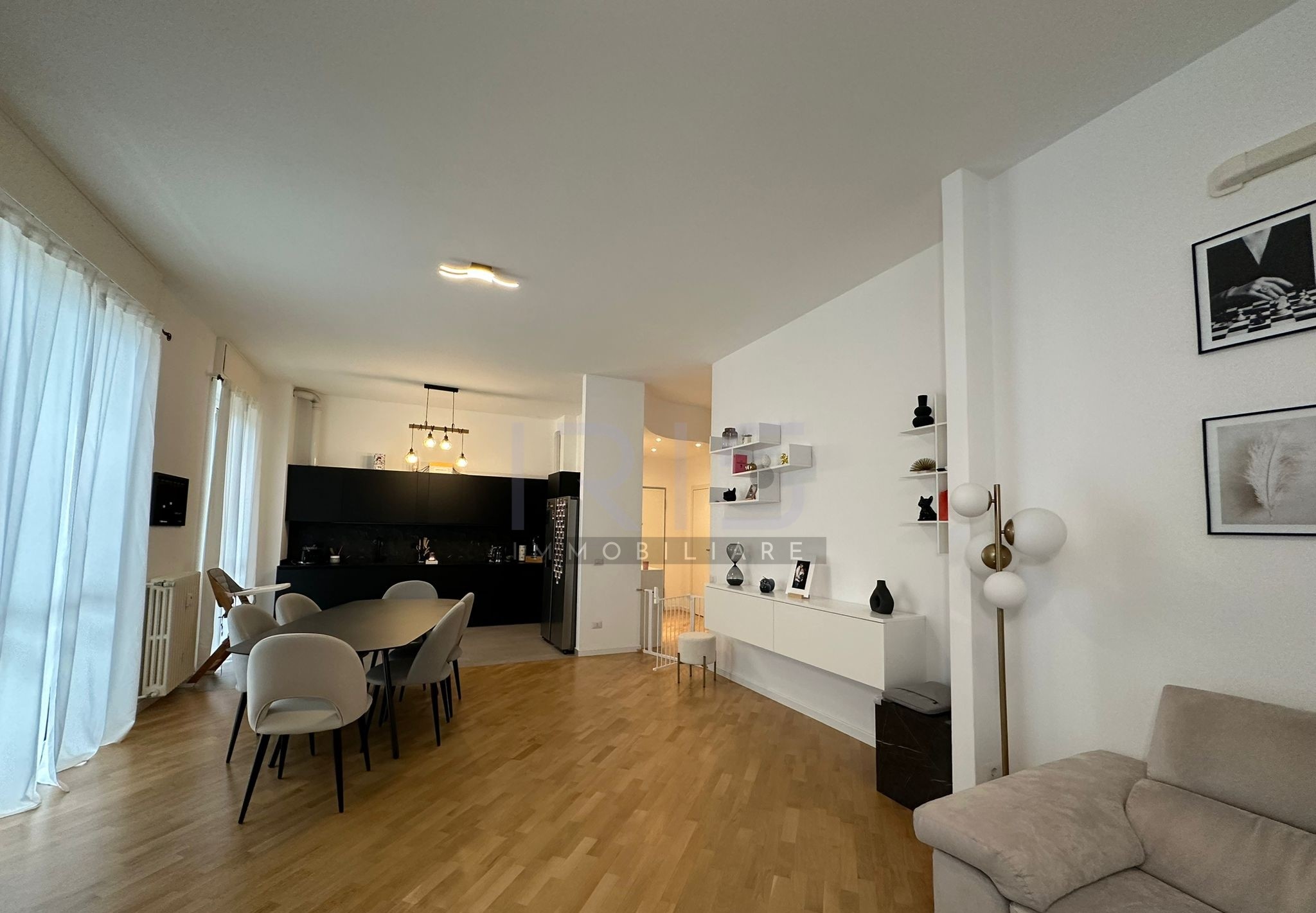 WhatsApp Image 2025-10-16 at 09.48.27