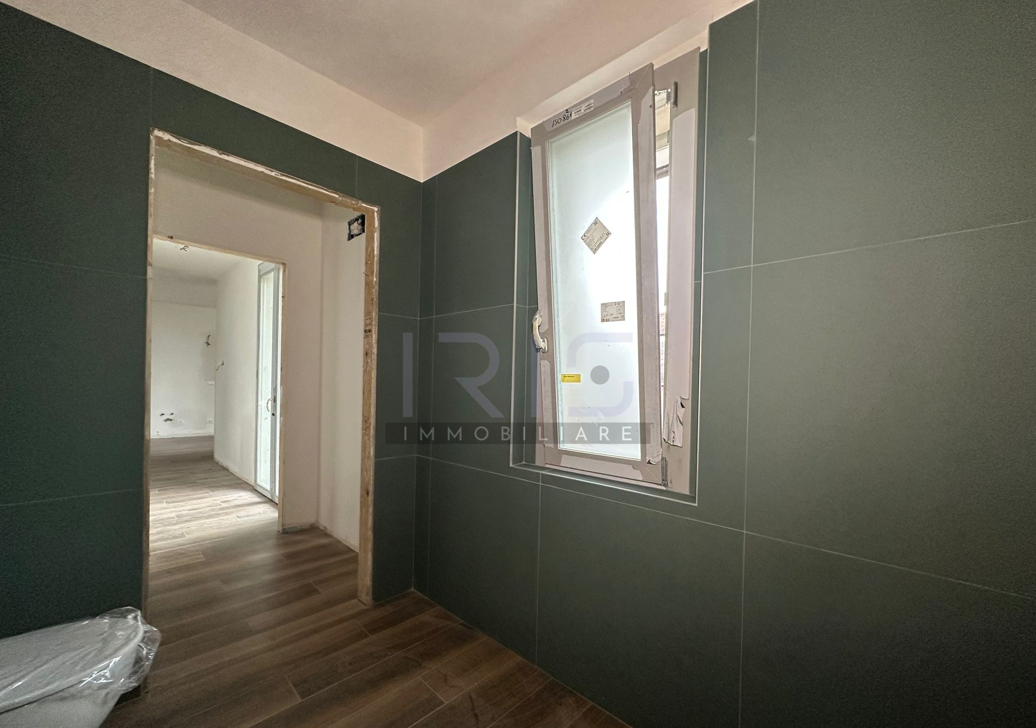 WhatsApp Image 2025-10-21 at 09.50.36 (2)