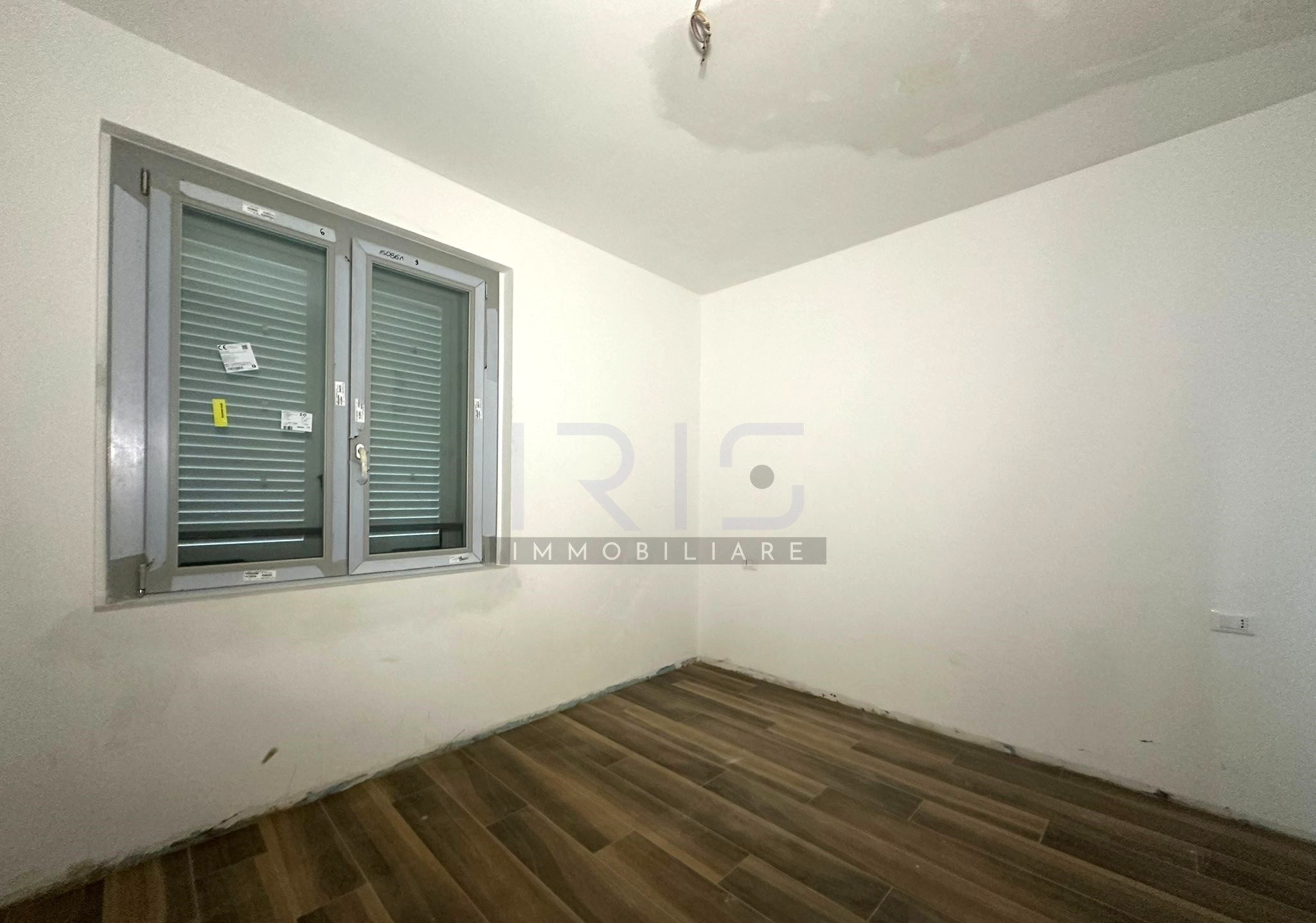 WhatsApp Image 2025-10-21 at 09.50.37 (2)