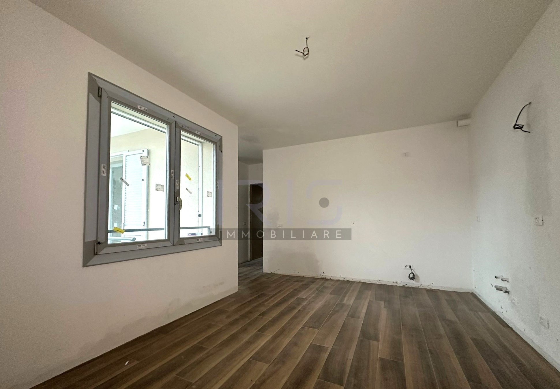 WhatsApp Image 2025-10-21 at 09.50.41 (2)