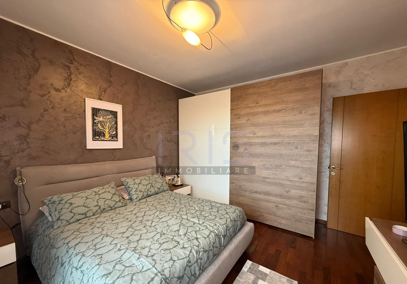 WhatsApp Image 2025-11-17 at 17.01.00