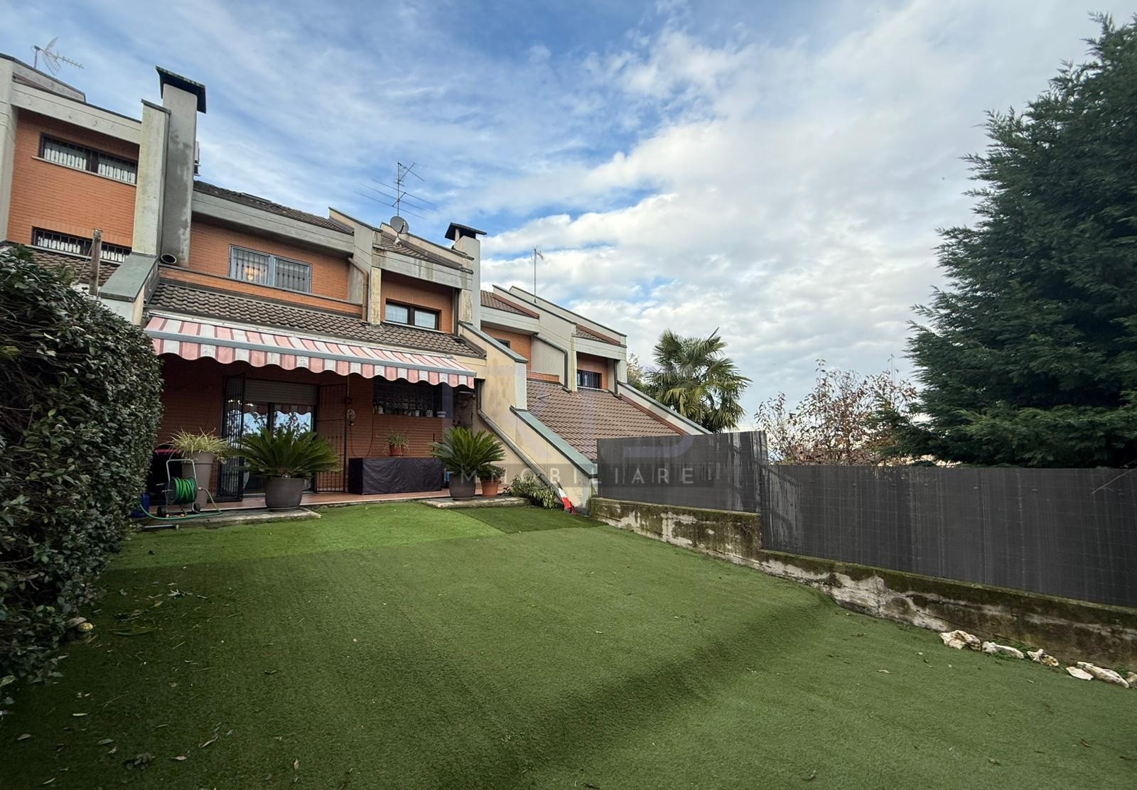 WhatsApp Image 2025-11-17 at 17.01.03 (1)