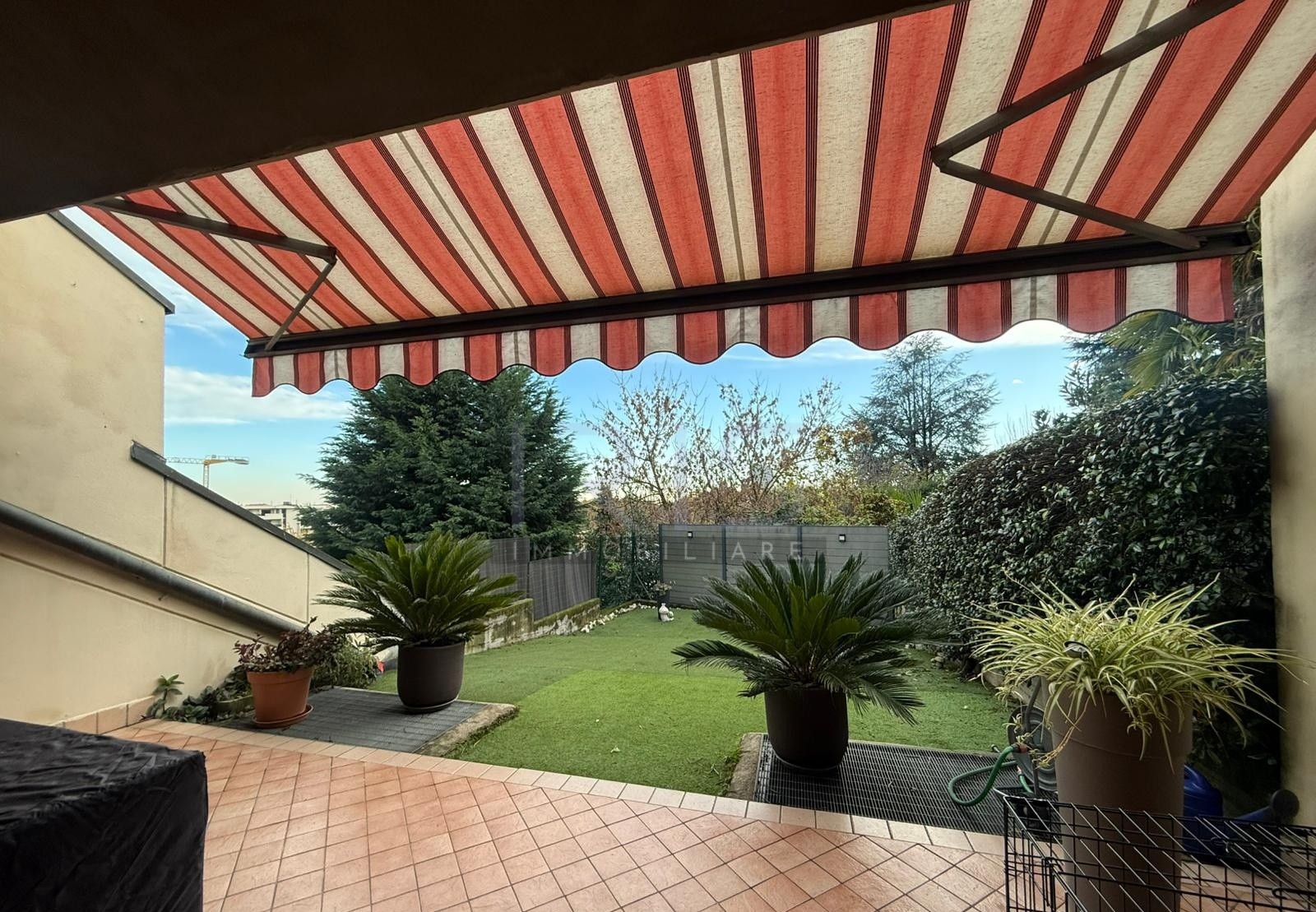 WhatsApp Image 2025-11-17 at 17.01.05 (2)