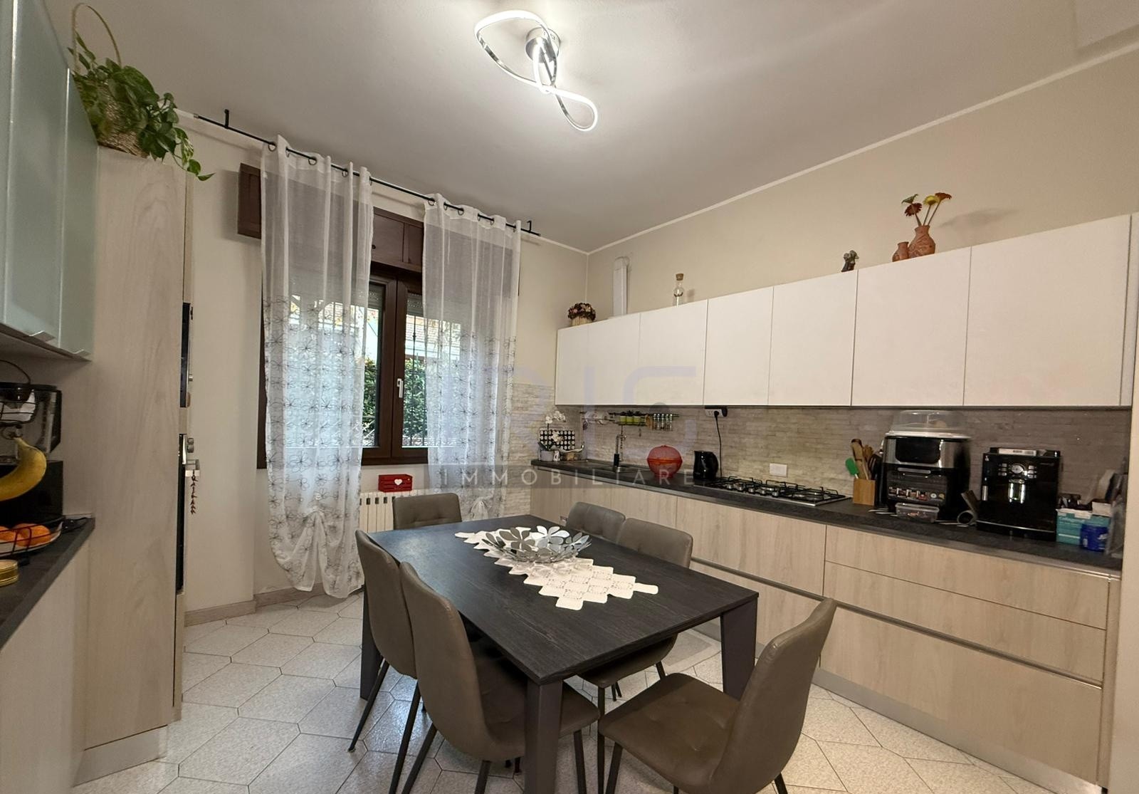 WhatsApp Image 2025-11-17 at 17.01.09 (1)