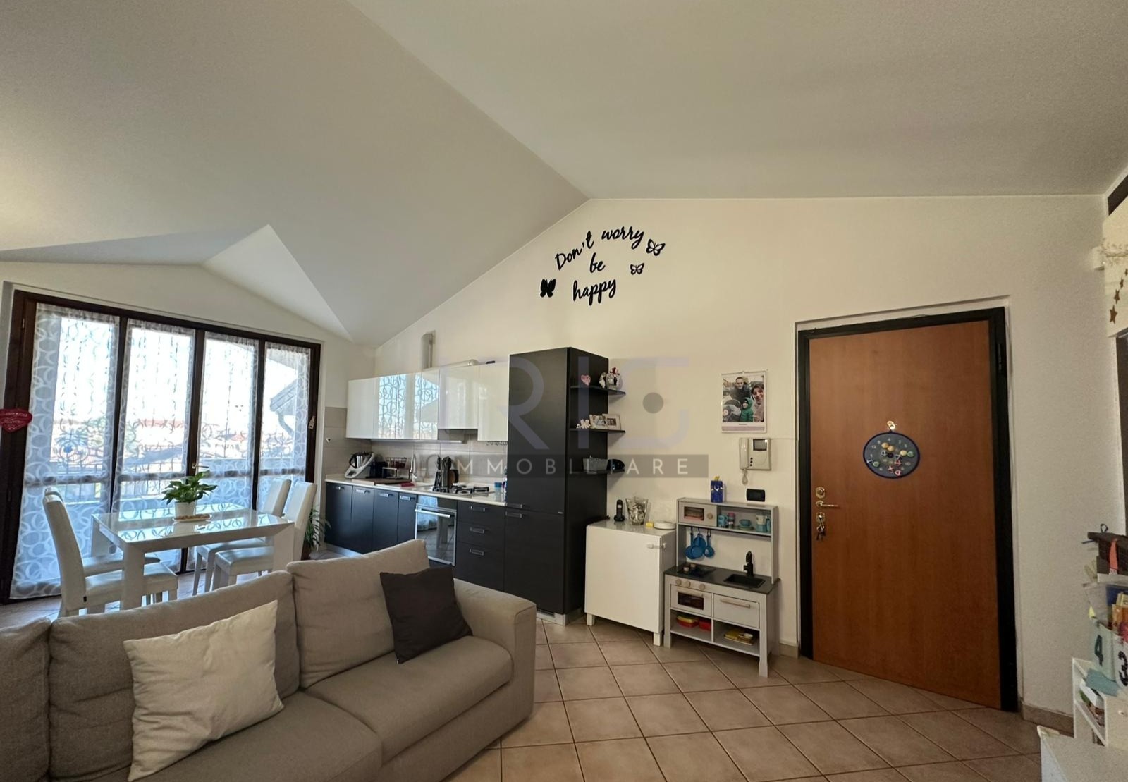 WhatsApp Image 2025-11-06 at 10.20.45