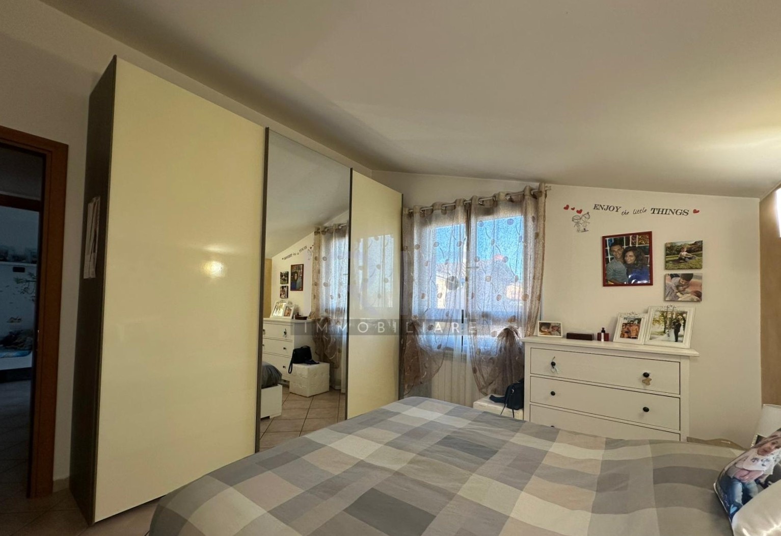 WhatsApp Image 2025-11-06 at 10.20.57 (1)