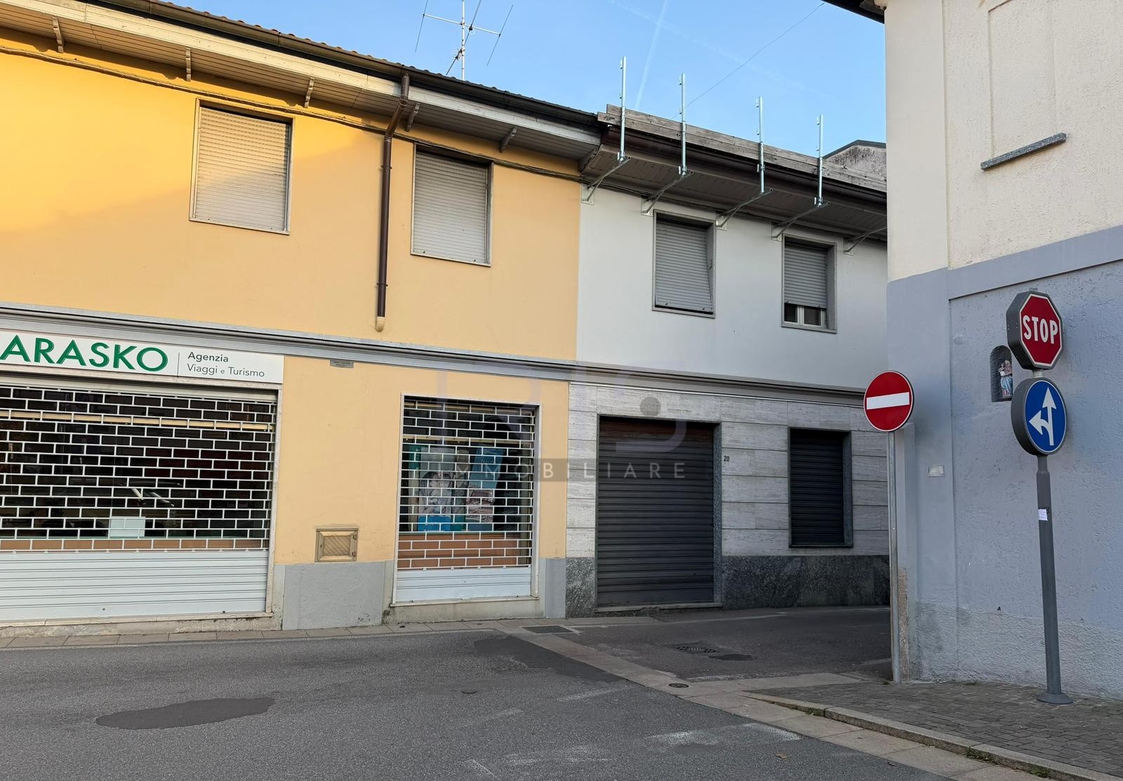 WhatsApp Image 2025-11-13 at 16.18.55 (1)