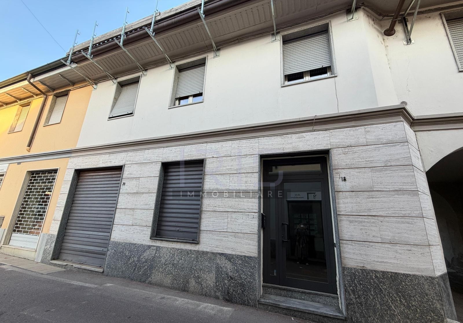 WhatsApp Image 2025-11-13 at 16.18.55 (2)