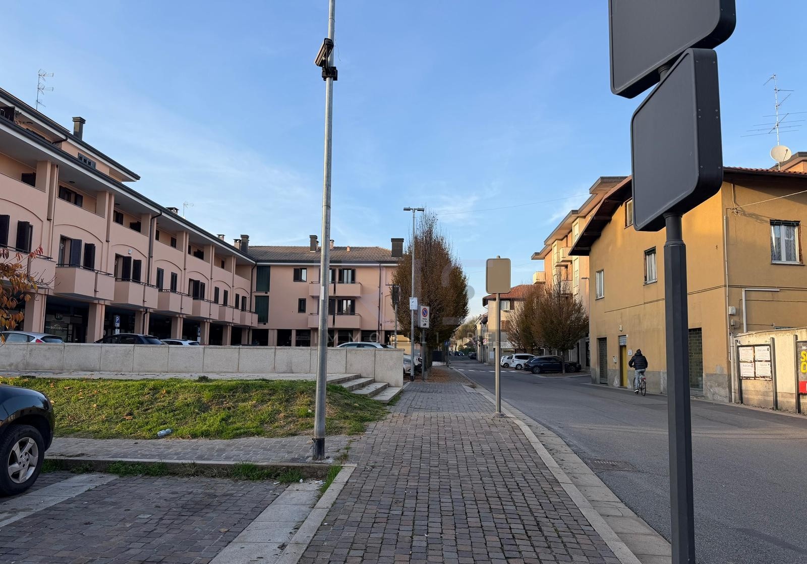 WhatsApp Image 2025-11-13 at 16.18.57