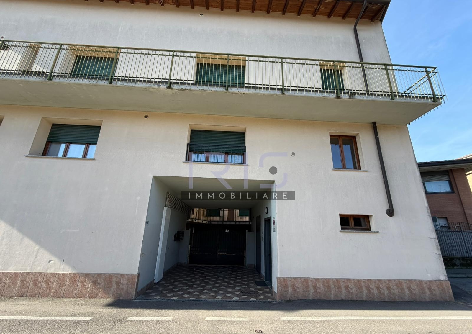 WhatsApp Image 2025-11-14 at 09.33.33